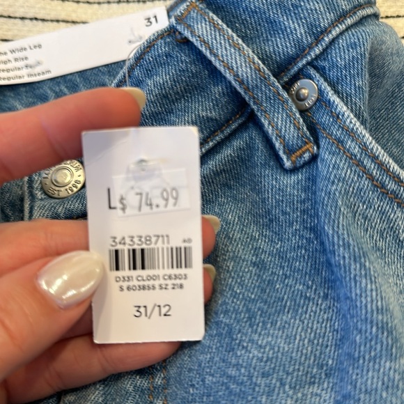 Loft High rise wide leg jeans in authentic Mid indigo wash. - Picture 10 of 10